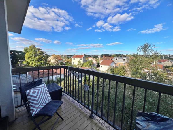 Appartement Saint Maur Des Fosses 3 pièces 61.51 m2