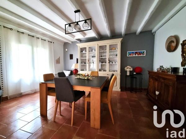 Maison à vendre 7 pièces 208 m² Aigues-Mortes