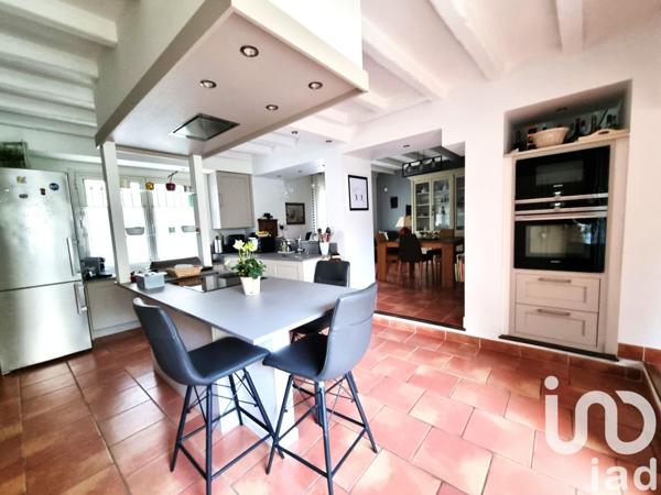 Maison à vendre 7 pièces 208 m² Aigues-Mortes