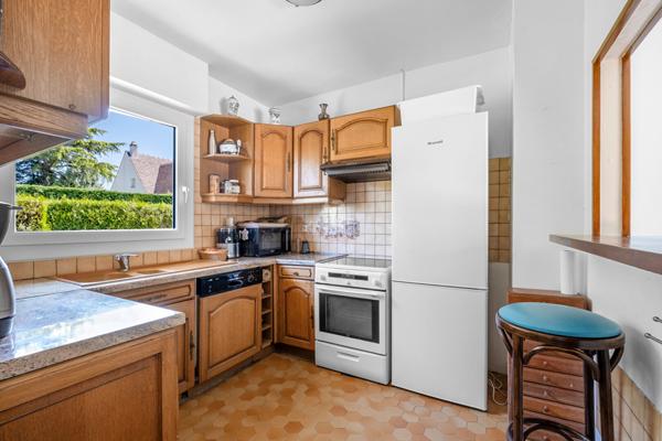 Maison €699 000 ** - Référence 17224