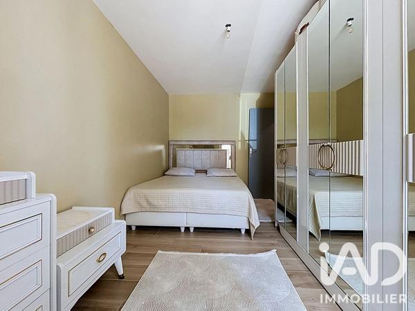 Appartement à vendre 4 pièces 70 m² Marseille 11