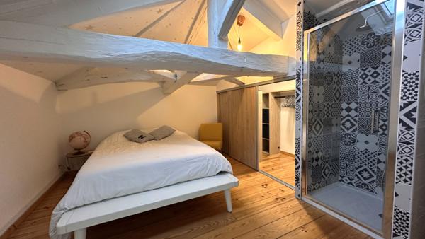 Propriété atypique et exceptionnelle 294 m2