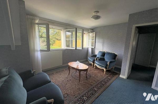 La Chapelle sur Erdre centre bourg, domaine des Taillis, maison T6 avec piscine