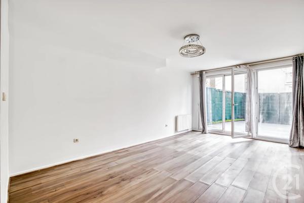Appartement F3 à vendre  3 pièces - 59,50 m 2   LE BOURGET  - 93