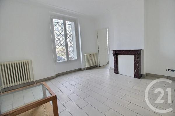 Appartement F3 à vendre  3 pièces - 59,50 m 2   LE BOURGET  - 93