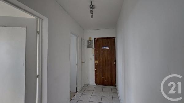 Appartement F3 à vendre  3 pièces - 59,50 m 2   LE BOURGET  - 93