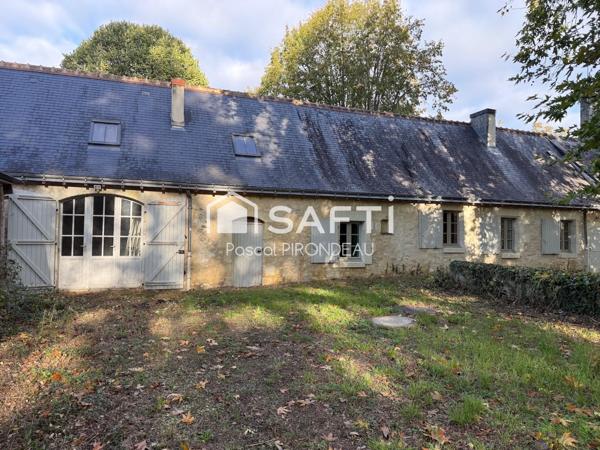 Ancien presbytère rénové de 245m2 - Gizeux