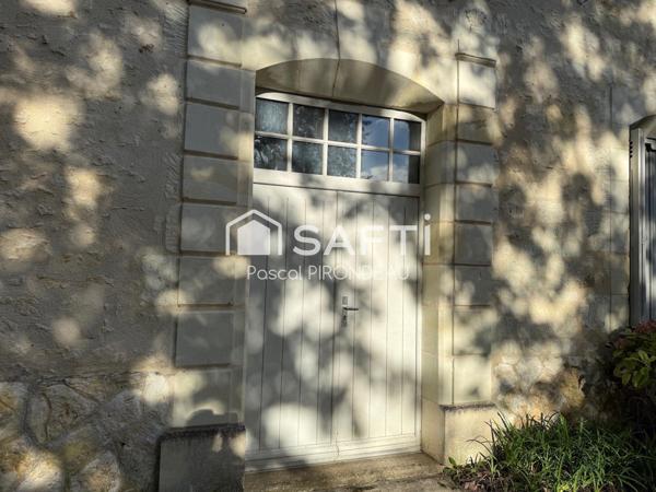Ancien presbytère rénové de 245m2 - Gizeux