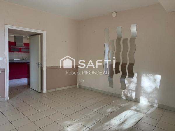Ancien presbytère rénové de 245m2 - Gizeux