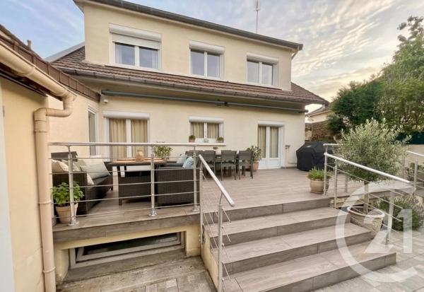 Maison à vendre  4 pièces - 130 m 2   ROSNY SOUS BOIS  - 93