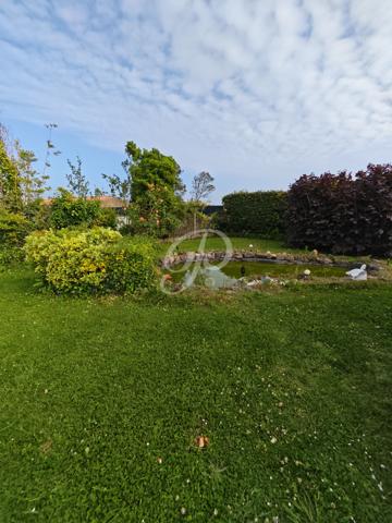 Maison 3 Chambres avec Studio à Brem-sur-mer Toutes les caractéristiques