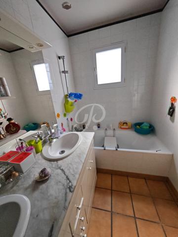 Maison 3 Chambres avec Studio à Brem-sur-mer Toutes les caractéristiques