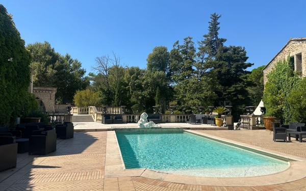 Maison à vendre    5 pièces •  Sorgues