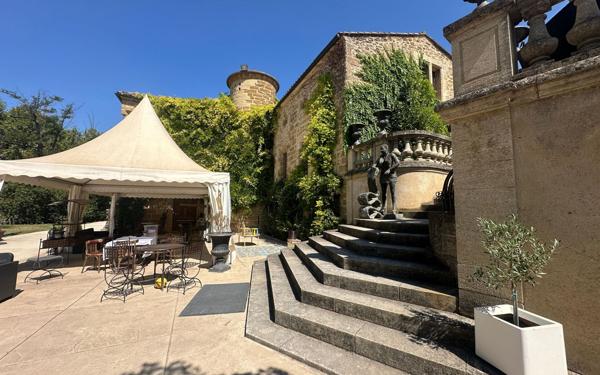 Maison à vendre    5 pièces •  Sorgues