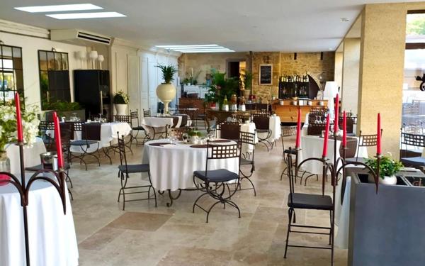 Maison à vendre    5 pièces •  Sorgues