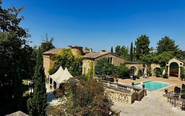 Maison à vendre    5 pièces •  Sorgues