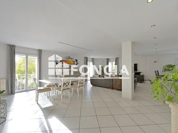 À vendre Maison 5 pièces 210 m² - Fabrègues 34690