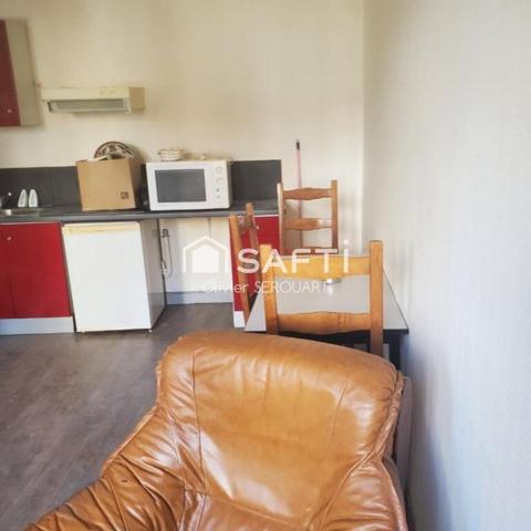 appartement centre ville 1 chambre dans une cour intérieur