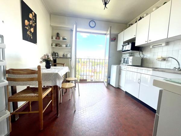 Appartement 4 pièces - 111 m² Exclusivité efficity