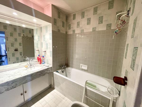 Appartement 4 pièces - 111 m² Exclusivité efficity