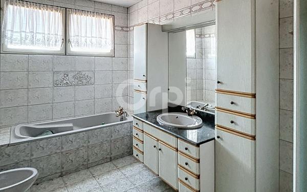 Maison à vendre    4 pièces •  Le Pailly