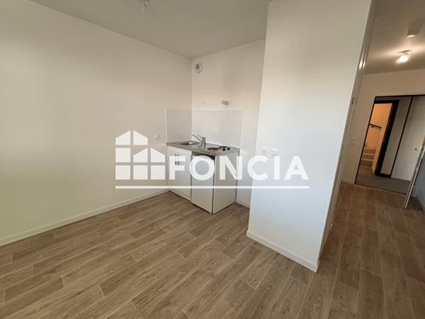 Location Studio 22.68 m² - 86-90 BOULEVARD JEAN JAURES Joue-les-tours 37300