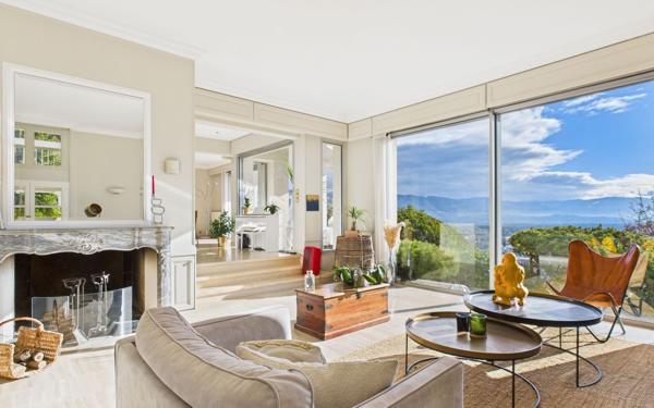 Maison à vendre    7 pièces •  Saint-Marcellin