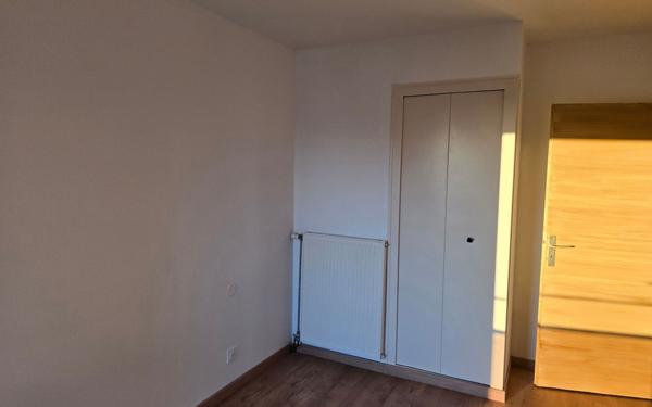 Appartement à louer    3 pièces •  Mont-de-Marsan