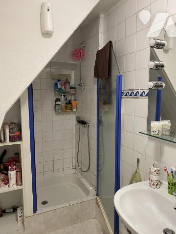 PONT- FARCY MAISON DE BOURG AVEC TERRAIN CLOS