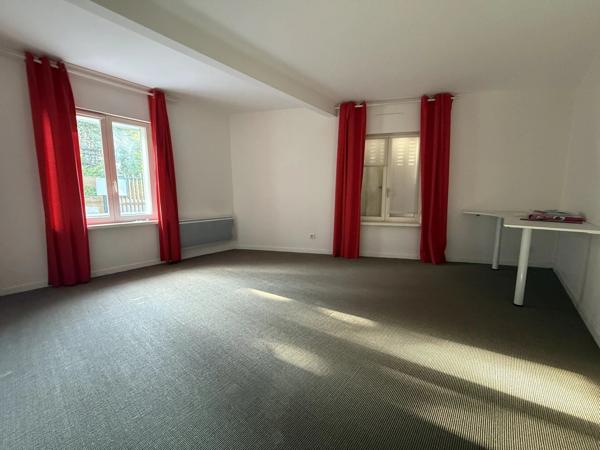 Location                                                      Maison
                        
                     4 pièces                      84 m2                     à Saint-Dié-des-Vosges