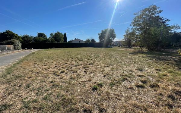 Terrain à vendre    Saint-Jory