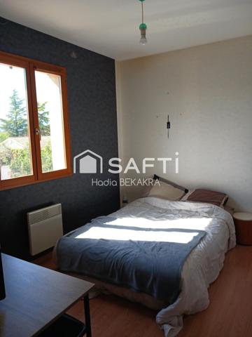 MAISON FAMILIALE – 105 m² – 4 CHAMBRES – TERRAIN 700 m² – GARAGE COINAUD – HAMEAU ENTRE SAINT-RAMBERT-D’ALBON ET ANNEYRON