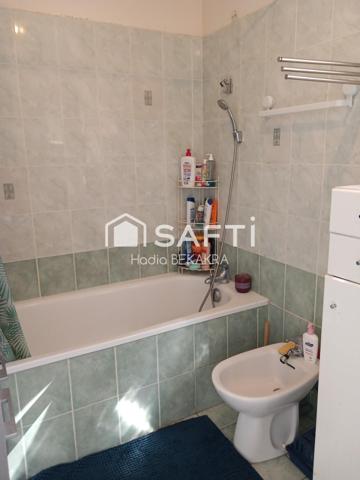 MAISON FAMILIALE – 105 m² – 4 CHAMBRES – TERRAIN 700 m² – GARAGE COINAUD – HAMEAU ENTRE SAINT-RAMBERT-D’ALBON ET ANNEYRON