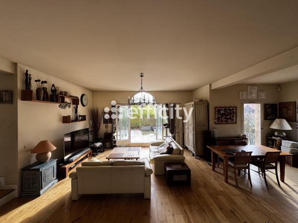 Maison 7 pièces - 188 m² Exclusivité efficity