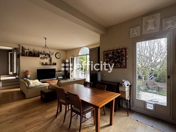 Maison 7 pièces - 188 m² Exclusivité efficity