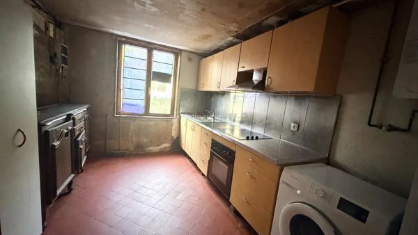 Vente                                                      Maison
                        
                     4 pièces                      86 m2                     à Vaires-sur-Marne