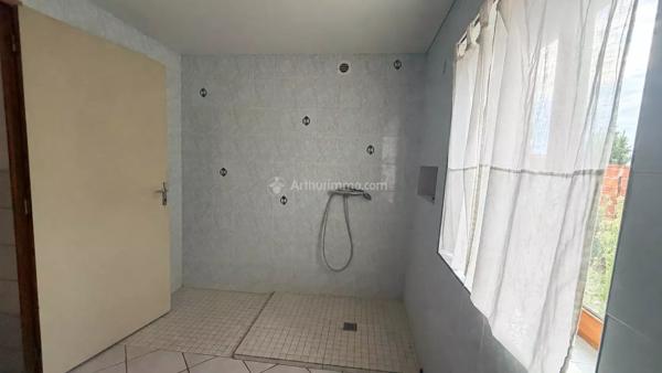 Vente                                                      Maison
                        
                     4 pièces                      86 m2                     à Vaires-sur-Marne