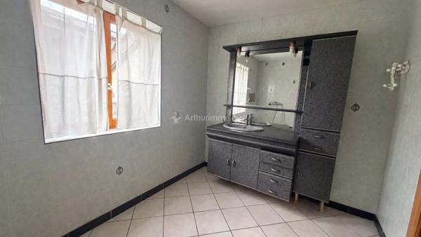 Vente                                                      Maison
                        
                     4 pièces                      86 m2                     à Vaires-sur-Marne