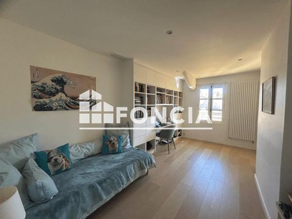 Location Appartement 5 pièces 210.19 m² - 25 RUE FERNAND DOL Aix En Provence 13100