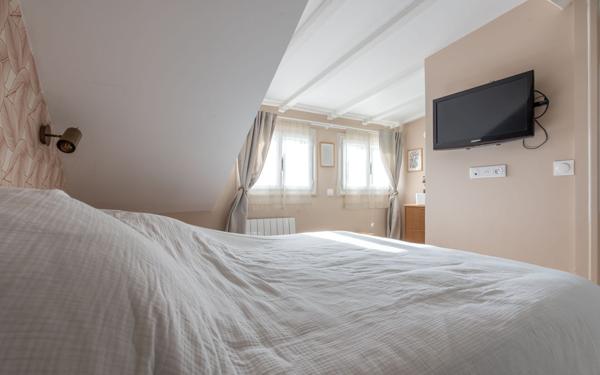 Maison à vendre    5 pièces • 85 m2 Saint-Maur-des-Fossés