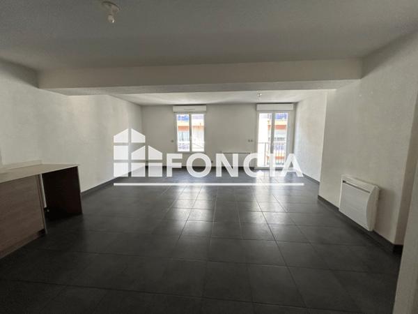 Location Appartement 3 pièces 73 m² - 140 RUE DU MONT JOLY Sallanches 74700