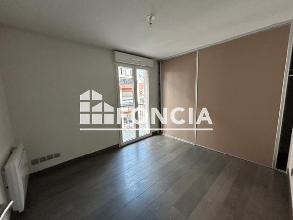 Location Appartement 3 pièces 73 m² - 140 RUE DU MONT JOLY Sallanches 74700