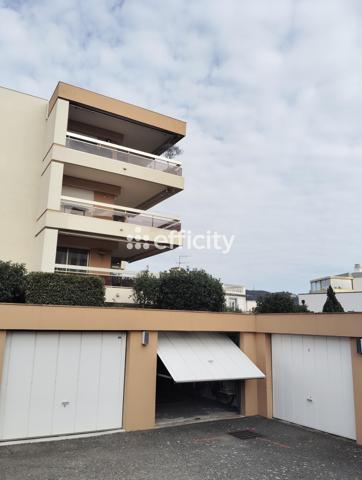 Appartement 3 pièces - 98 m² Bien prestige