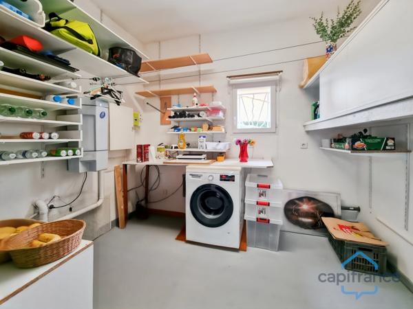 Maison de PLAIN-PIED de 125m² avec 4 pièces + un Garage de 36m² sur un Terrain de 700m²