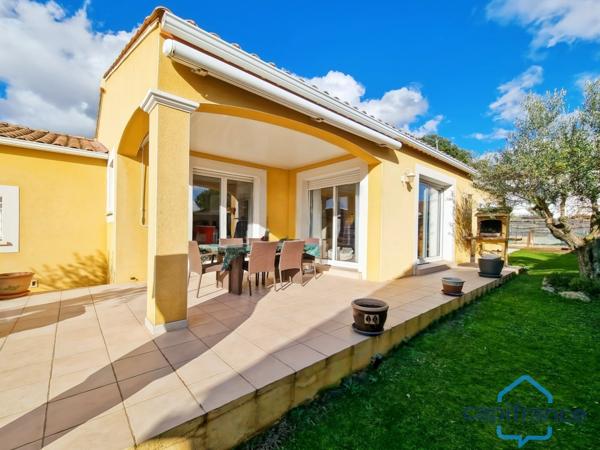 Maison de PLAIN-PIED de 125m² avec 4 pièces + un Garage de 36m² sur un Terrain de 700m²