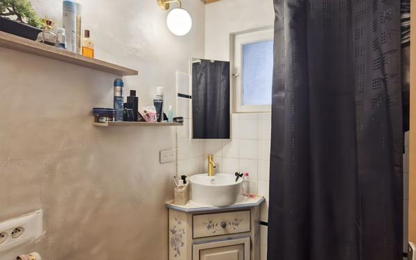 Appartement à vendre    2 pièces •  Bagnols-sur-Cèze