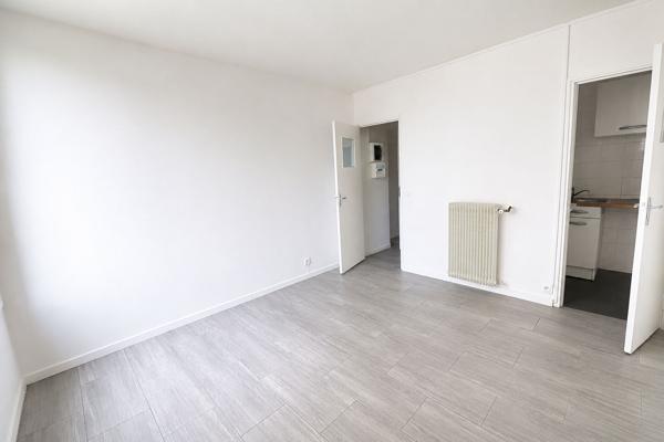 Appartement Bois Colombes 1 pièce(s) 25 m2