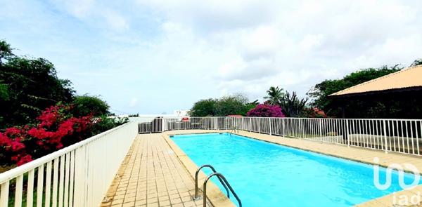 Appartement 1 pièce de 20 m² à Sainte-Luce (97228)