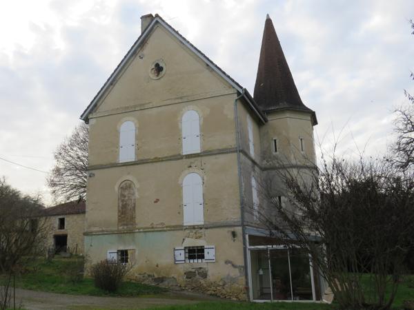 DOMAINE EN PIERRE