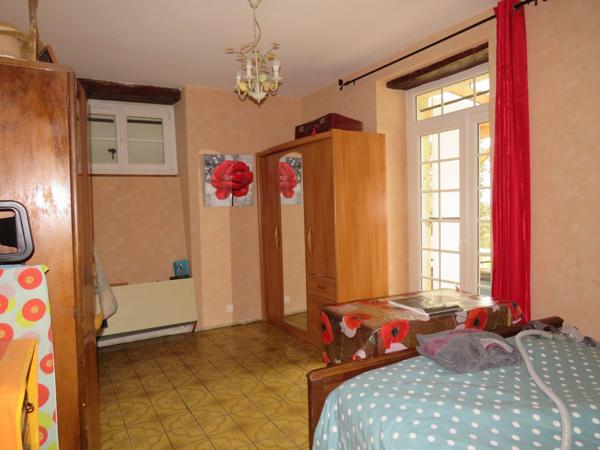 DOMAINE EN PIERRE